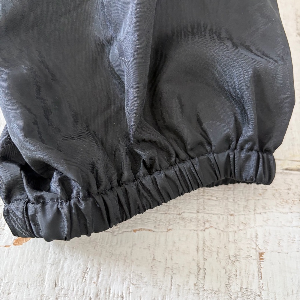 J.Crew NWT size 12 Ruched Puff Sleeve Cropped Top Black Long Sleeve Off Shoulder - Picture 4 of 13